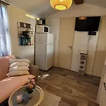 Mobile Nalani Camping